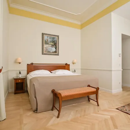 Hotel Continental